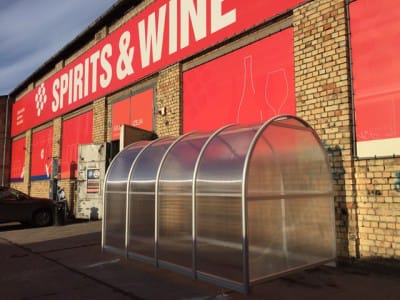 Доставка и сборка парковочного бокса для покупательских тележек для магазина "Spirits & Wine"